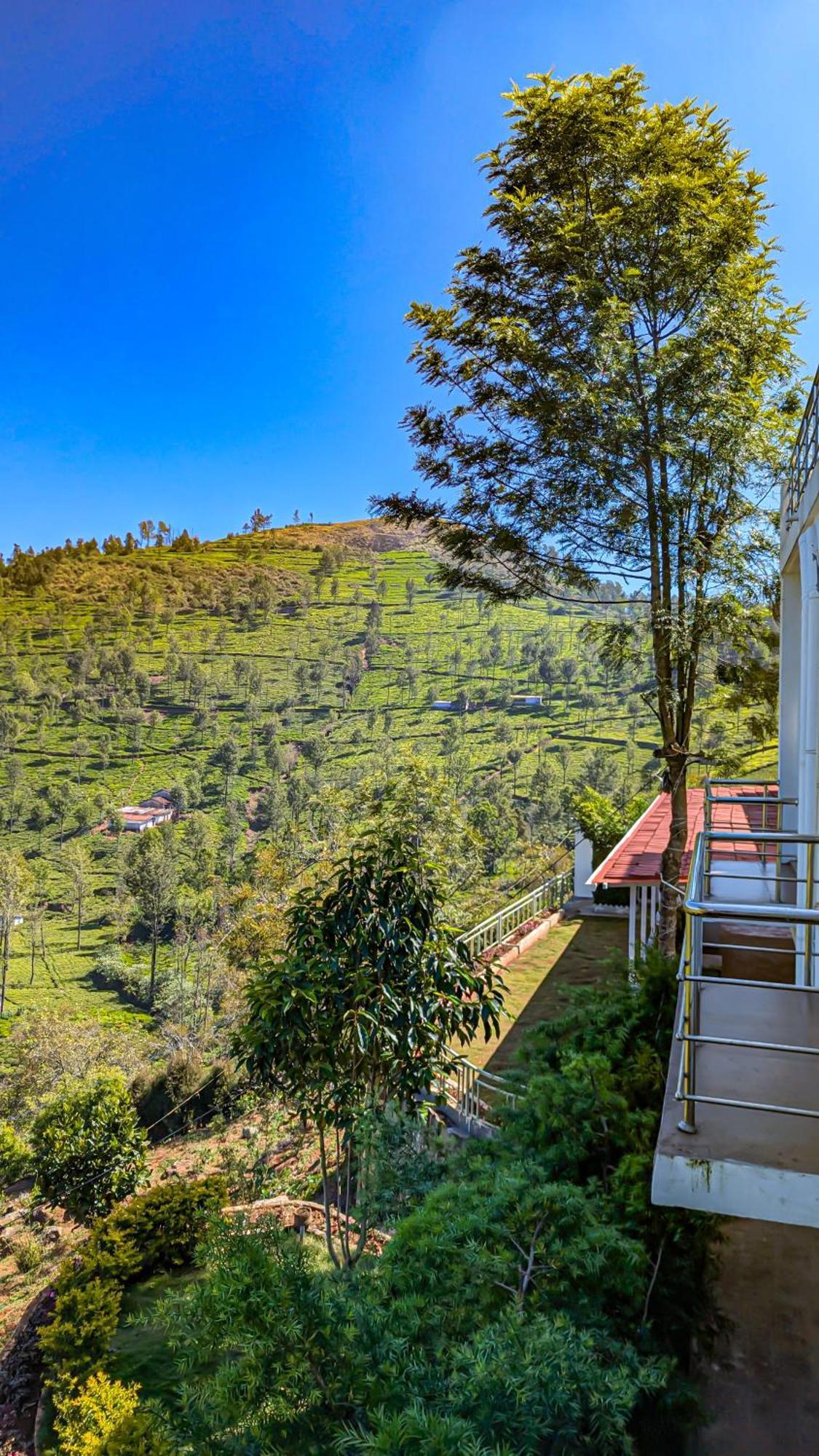 Valley View Inn, Kotagiri Room photo